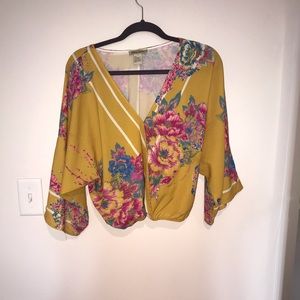 Kimono style mid sleeve top